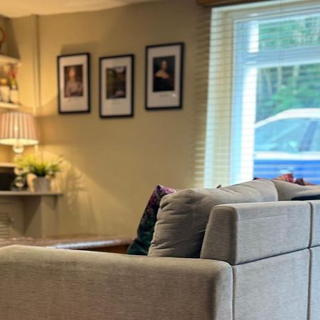Beautiful Townhouse Next To Royal Victoria Park And Botanical Gardens Within Easy Walking Distance To Bath City Centre ภายนอก รูปภาพ