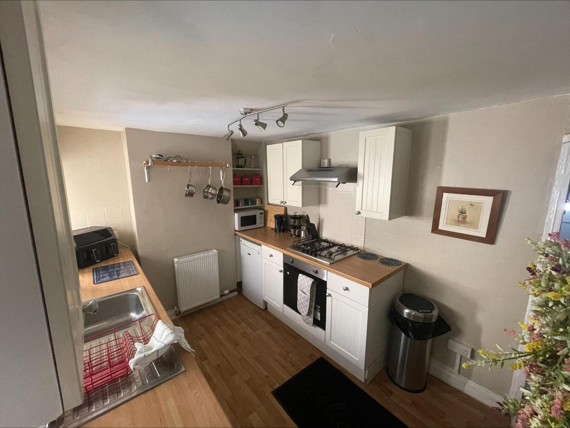 Beautiful Townhouse Next To Royal Victoria Park And Botanical Gardens Within Easy Walking Distance To Bath City Centre ภายนอก รูปภาพ