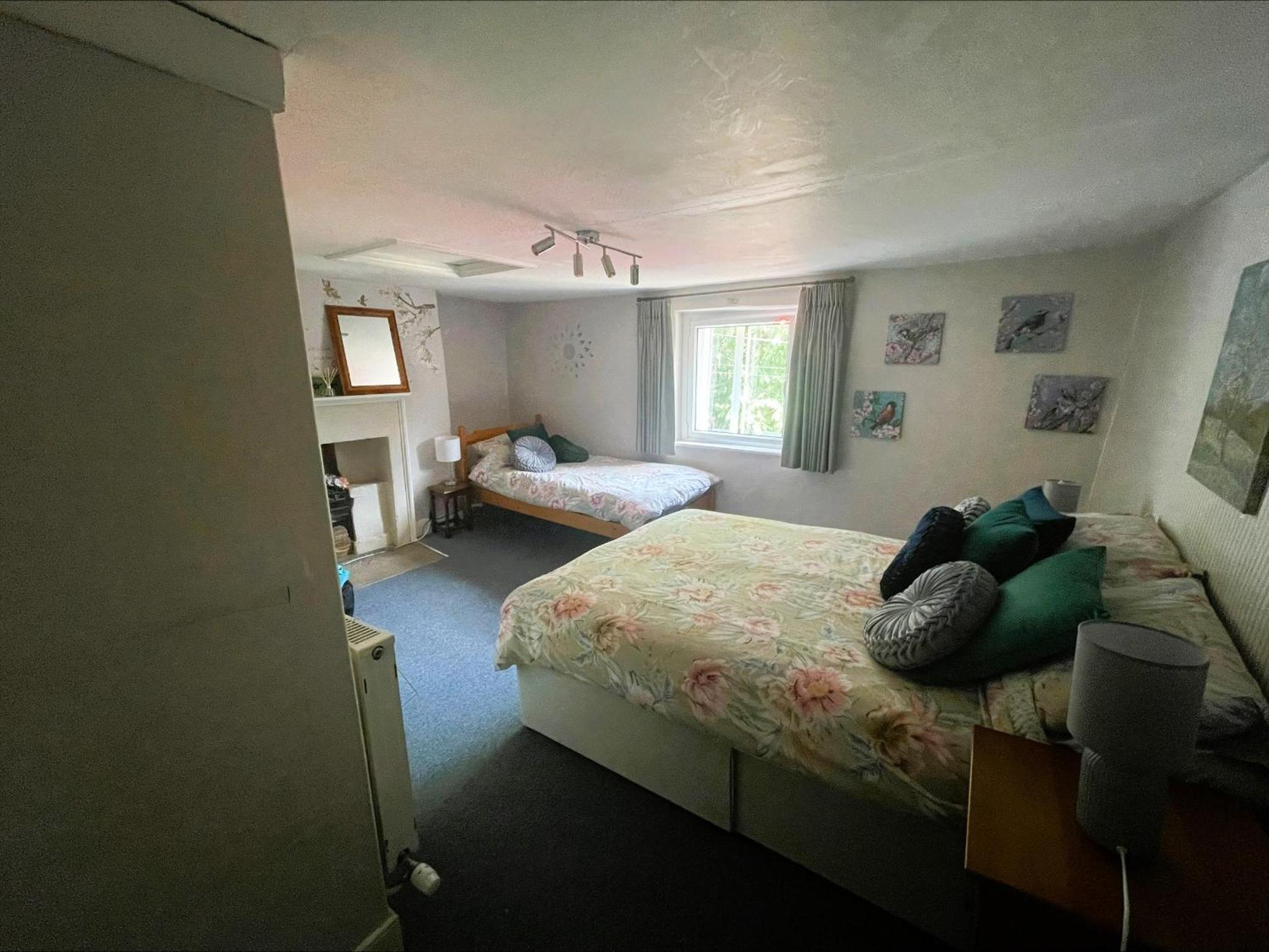 Beautiful Townhouse Next To Royal Victoria Park And Botanical Gardens Within Easy Walking Distance To Bath City Centre ภายนอก รูปภาพ